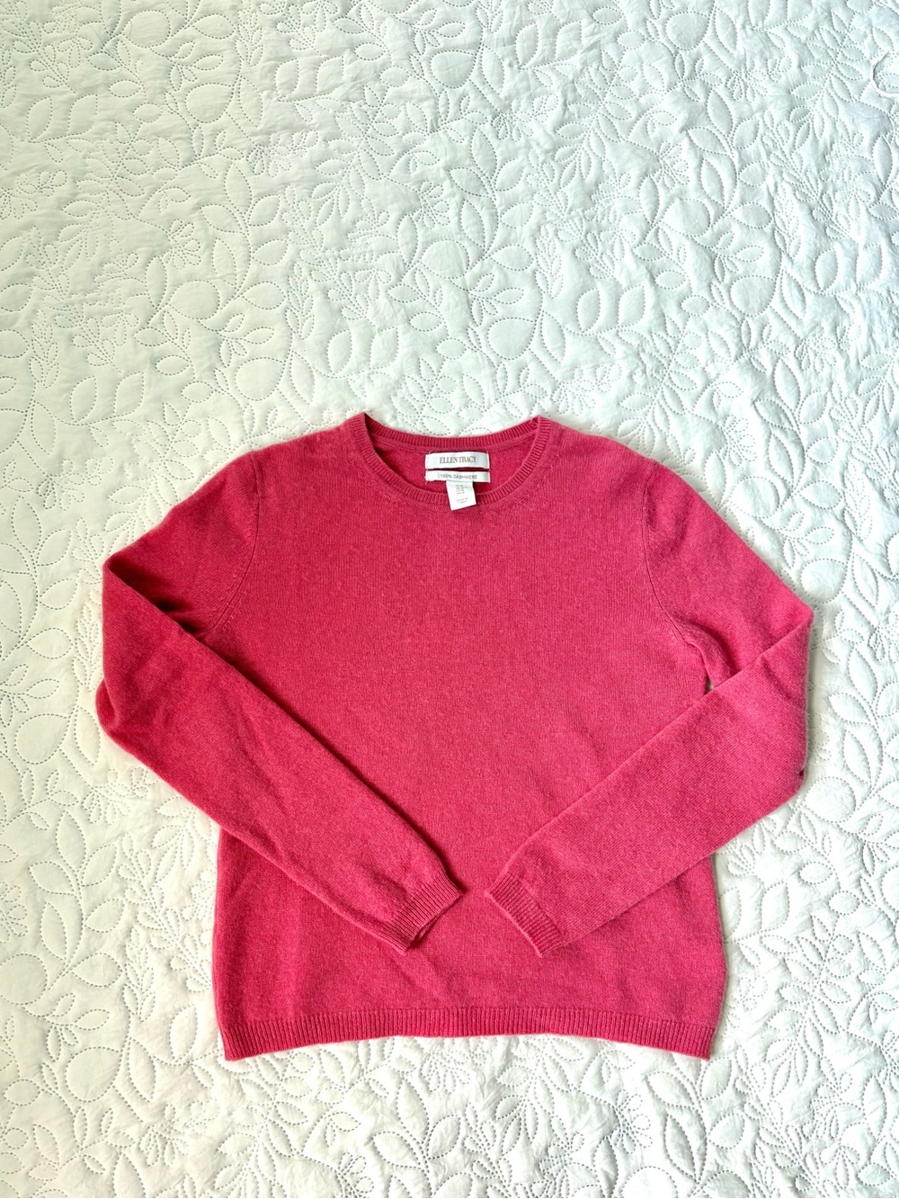 Ellen Tracy 100% Cashmere Crewneck Sweater Pink Medium